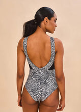 Cargar imagen en el visor de la galería, Image 02: Uv Line Une Pièce Swimsuit Verena Asas Upf50+