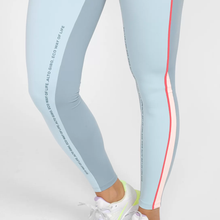 Cargar imagen en el visor de la galería, Image 02: Alto Giro Fitness Bas Legging Blackout Bio Recortes Cinza Lead