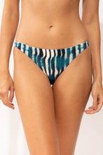 Cargar imagen en el visor de la galería, Gallery: Rio De Sol Bas Bottom Azule Leblon