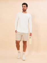Cargar imagen en el visor de la galería, Model Front: Uv Line Bermuda / Short Pour Homme Shorts Acqua Boxer Areia Upf50+