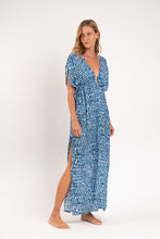 Cargar imagen en el visor de la galería, Image 06: Rio De Sol Vêtement De Plage Chuva Long Dress Soleil