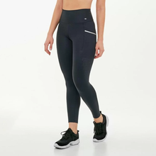 Cargar imagen en el visor de la galería, Model Front: Alto Giro Fitness Bas Legging Hyper Com Laser Lateral Preto