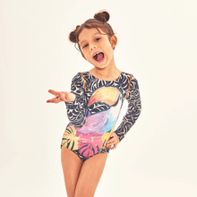 Cargar imagen en el visor de la galería, Model Front: Uv Line Une Pièce Fille Swimsuit Girl Tucano Upf50+