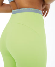 Cargar imagen en el visor de la galería, Image 05: Alto Giro Fitness Bas Bermuda Hyper Elastico Costas Verde Sharp