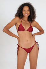 Cargar imagen en el visor de la galería, Model Front: Rio De Sol Ensemble Set Shimmer-Divino Tri-Rope Ibiza-Rope