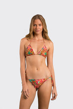 Cargar imagen en el visor de la galería, Model Front: Rio De Sol Bas Bottom Tropics Frufru