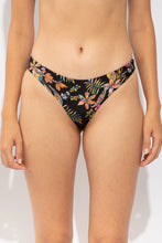 Cargar imagen en el visor de la galería, Gallery: Rio De Sol Bas Bottom Flora Essential-Comfy