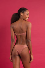 Cargar imagen en el visor de la galería, Image 10: Rio De Sol Ensemble Set Shimmer-Copper Bandeau-Joy Essential