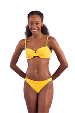 Cargar imagen en el visor de la galería, Image 04: Rio De Sol Ensemble Set Malibu-Yellow Balconet Essential-Comfy