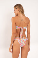 Cargar imagen en el visor de la galería, Model Back: Rio De Sol Ensemble Set Ditsy-Sky Mavi Baobi