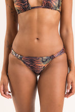 Cargar imagen en el visor de la galería, Gallery: Rio De Sol Bas Bottom Cobra Mel
