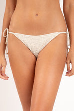 Cargar imagen en el visor de la galería, Gallery: Rio De Sol Bas Bottom Brisa-Offwhite Lacinho