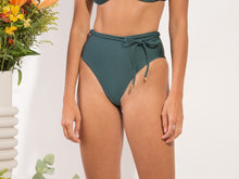 Cargar imagen en el visor de la galería, Model Front: Rio De Sol Bas Bottom Palace Belted-High-Waist