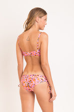 Cargar imagen en el visor de la galería, Model Back: Rio De Sol Ensemble Set Sweet-Camo Bandeau-Reto Madrid
