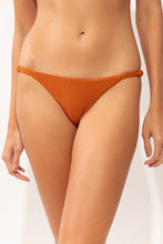 Cargar imagen en el visor de la galería, Gallery: Rio De Sol Bas Bottom Ferrugo Cheeky-Aya