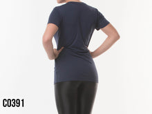 Cargar imagen en el visor de la galería, Model Back: Alto Giro Fitness Haut T-Shirt Skin Fit Mak
