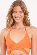 Cargar imagen en el visor de la galería, Gallery: Rio De Sol Haut Top Dende Kate