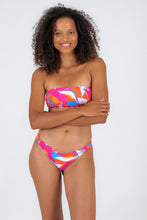 Cargar imagen en el visor de la galería, Image 07: Rio De Sol Ensemble Set Antelope Bandeau-Reto High-Leg