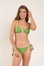 Cargar imagen en el visor de la galería, Model Front: Rio De Sol Haut Top Shimmer-Botanica Frufru