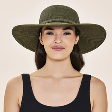 Cargar imagen en el visor de la galería, Model Front: Uv Line Chapeau Souple/Capeline Hat Jurere Imp Fem Green Militar Upf50+