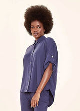 Cargar imagen en el visor de la galería, Gallery: Uv Line Chemise Shirt Copa Navy Blue Upf50+