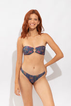 Cargar imagen en el visor de la galería, Model Front: Rio De Sol Bas Bottom Coqueiro Nice