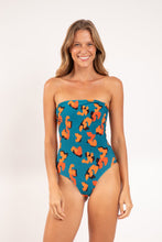 Cargar imagen en el visor de la galería, Model Front: Rio De Sol Une Pièce Luma Cleo