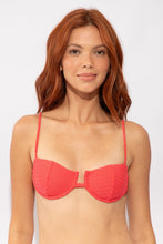 Cargar imagen en el visor de la galería, Gallery: Rio De Sol Haut Top Cali-Flamingo Juliette