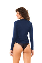 Cargar imagen en el visor de la galería, Model Back: Rio De Sol Haut Navy Rash-Guard