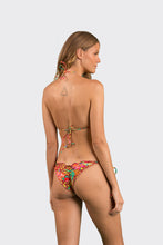 Cargar imagen en el visor de la galería, Model Back: Rio De Sol Bas Bottom Tropics Frufru