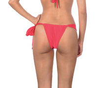 Cargar imagen en el visor de la galería, Model Back: Brazilian Bikini Shop Bas Frutilly Lace
