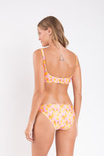 Cargar imagen en el visor de la galería, Model Back: Rio De Sol Bas Bottom Dreamy Essential-Comfy