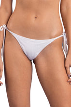 Cargar imagen en el visor de la galería, Gallery: Rio De Sol Bas Bottom Bora-White Lacinho