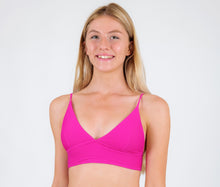 Cargar imagen en el visor de la galería, Gallery: Rio De Sol Haut Top Cotele-Amaranto Tri-Tank