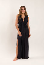 Cargar imagen en el visor de la galería, Model Front: Rio De Sol Vêtement De Plage Black Long Dress Soleil