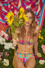 Cargar imagen en el visor de la galería, Image 07: Rio De Sol Ensemble Set Tulip-Garden Halter-Cos Rio-Cos