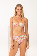 Cargar imagen en el visor de la galería, Model Front: Rio De Sol Bas Bottom Ditsy-Sky Amy