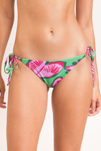 Cargar imagen en el visor de la galería, Gallery: Rio De Sol Bas Bottom Parrots Ibiza-Comfy