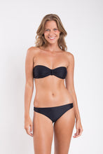 Cargar imagen en el visor de la galería, Model Front: Rio De Sol Bas Bottom Touch-Black Essential-Comfy