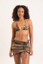 Cargar imagen en el visor de la galería, Model Front: Rio De Sol Jupe De Page Leo Skirt-Rushed