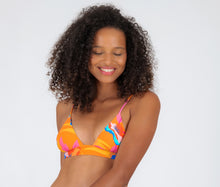 Cargar imagen en el visor de la galería, Gallery: Rio De Sol Haut Top Orange-Bloom Tri-Cos