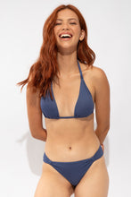 Cargar imagen en el visor de la galería, Image 07: Rio De Sol Bas Bottom Carmel-Blue Mel