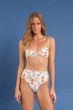 Cargar imagen en el visor de la galería, Image 13: Rio De Sol Ensemble Set Countryside Kyra Hotpants