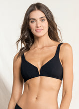 Cargar imagen en el visor de la galería, Gallery: Maaji Haut Top Victory Splendour Black