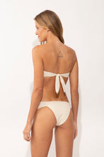 Cargar imagen en el visor de la galería, Model Back: Rio De Sol Ensemble Set Malibu-Natural Mavi Baobi