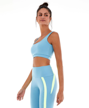 Cargar imagen en el visor de la galería, Image 02: Alto Giro Fitness Haut Top Blackout Costas Regata Azul Waters