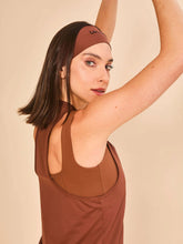 Cargar imagen en el visor de la galería, Image 04: Uv Line Fitness Haut Regata Sport Color Fem Marrom Upf50+