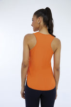 Cargar imagen en el visor de la galería, Model Back: Alto Giro Fitness Haut Regata Skin Fit Inspiracional Laranja Orangeade