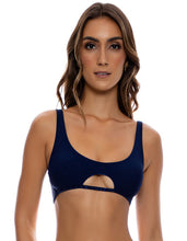 Cargar imagen en el visor de la galería, Image 02: Luli Fama Haut Top Scoop Lux Midnight Blue