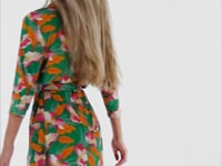 Cargar y reproducir el video en el visor de la galería, Video: Rio De Sol Chemise Green Bloom Chemise